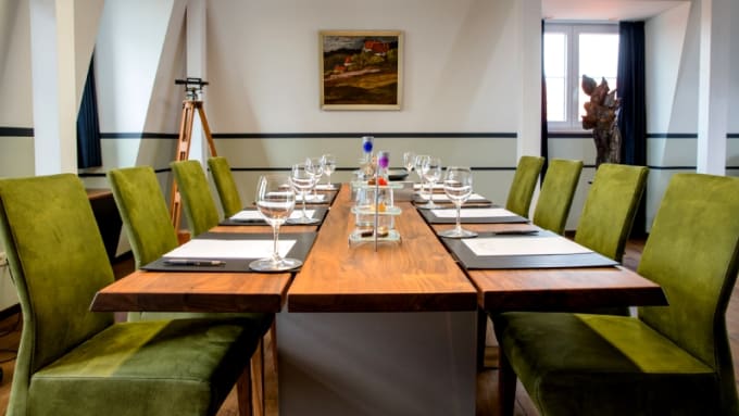 Seehotel Niedernberg