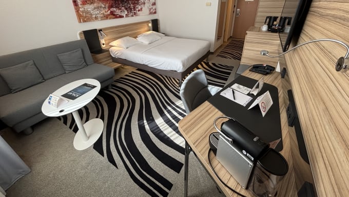 Novotel City West